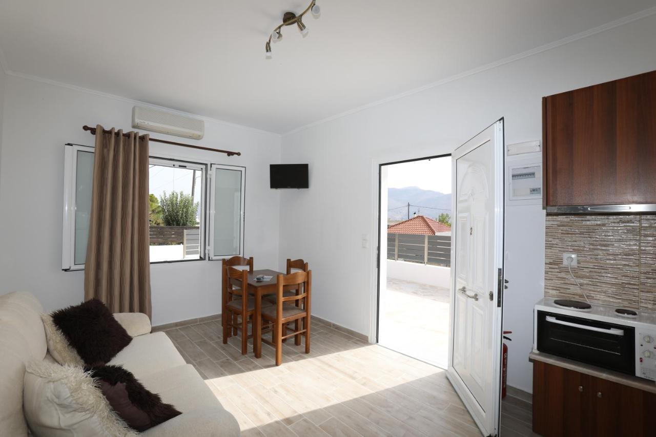 Angelos Apartments Ліксурі Екстер'єр фото
