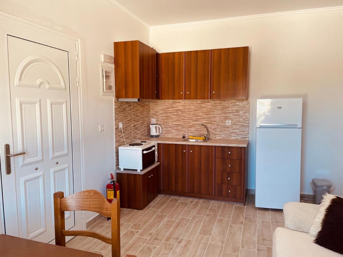 Angelos Apartments Ліксурі Екстер'єр фото